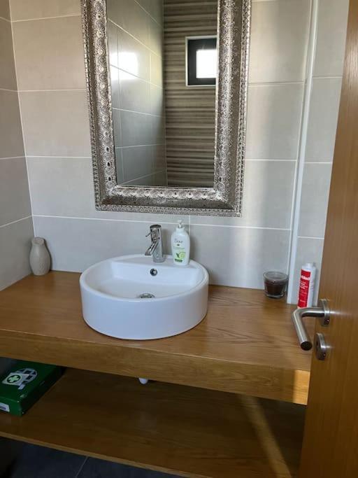 Moradia Com Piscina No Canico Zewnętrze zdjęcie
